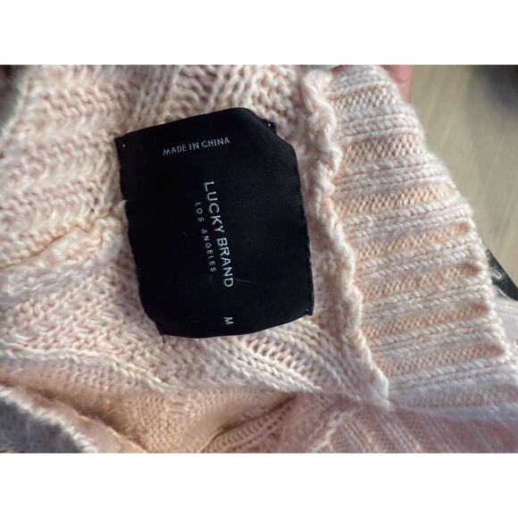 Lucky Brand Women's size Medium soft pink pull-over sweater - Picture 3 of 3